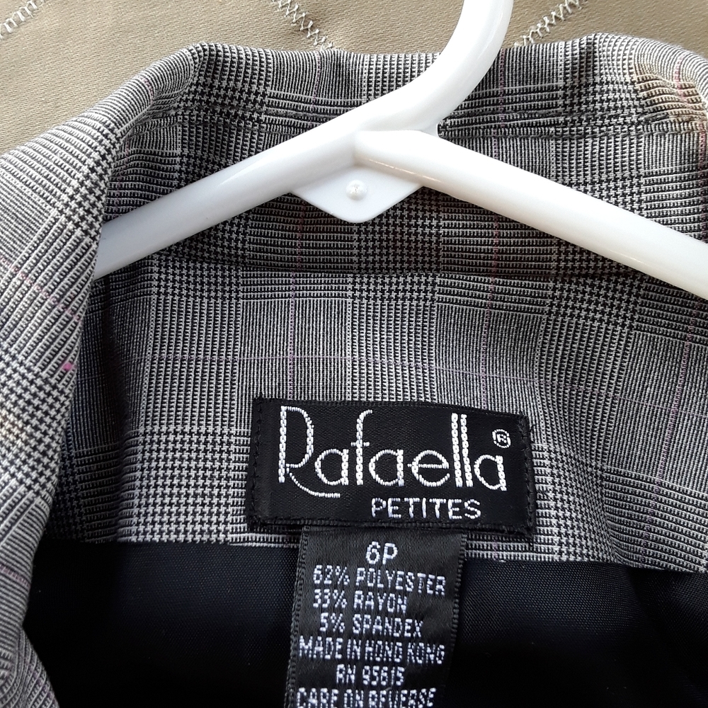 NWOT Rafaella 2pc - Picture 4 of 4